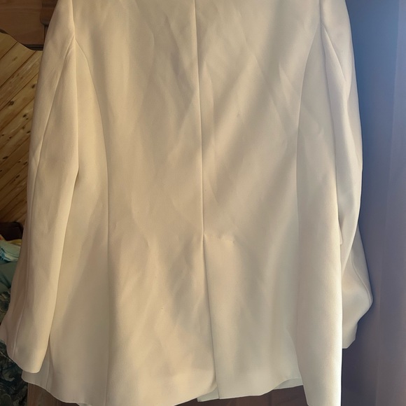 Zara Blazer - Picture 3 of 7